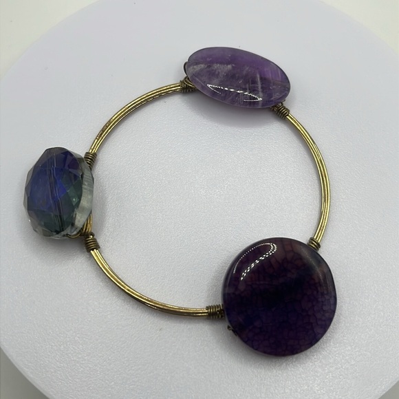 Elegant Purple Dyed Agate Bangle Bracelet - Picture 4 of 8